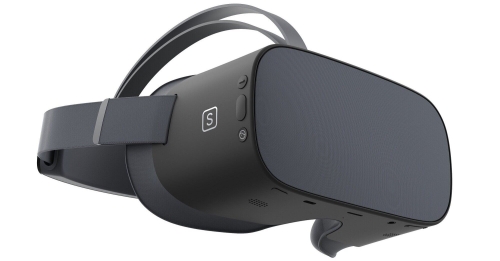 PICO G2 4K - это очки виртуальной реальности, отличающиеся высокой производительностью. Процессор Qualcomm Snapdragon 835 в сочетании с 4 ГБ оперативной памяти обеспечивает быструю работу и плавную смену кадров. Изображение на экране имеет разрешение 4K, что обеспечивает исключительную четкость и детализацию. Единый LCD-дисплей с разрешением 3840 × 2160 пикселей и плотностью пикселей 818 PPI гарантирует яркие и насыщенные цвета. Частота обновления 75 Гц гарантирует отсутствие размытия и мерцания изображения.